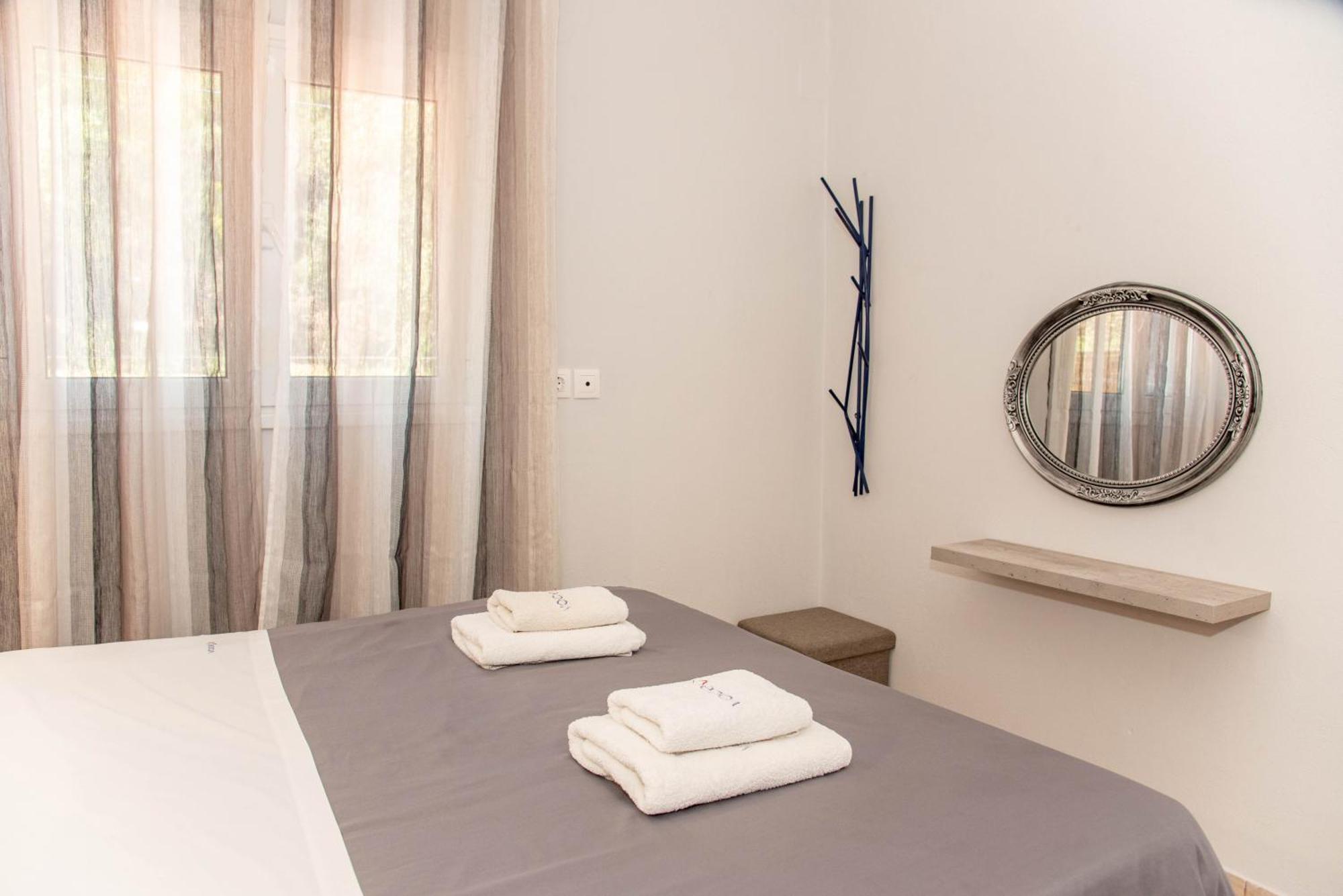 Gems Suites Corfu  ภายนอก รูปภาพ